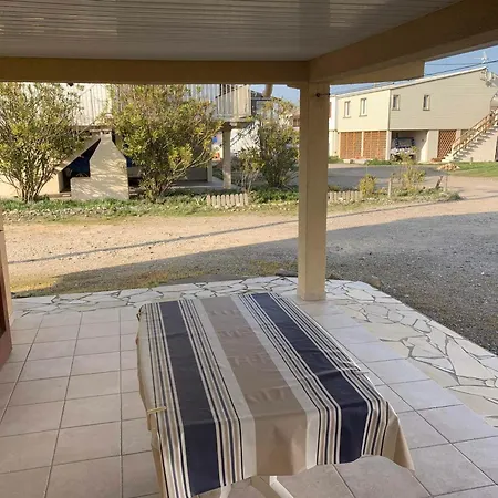 Cosy A 400m De La Avec Terrasse Et Parking - 2 Chambres, 4 Pers. - Fr-1-784-17 Chalet *